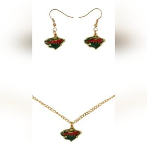 NHL - Minnesota Wild  Earrings/Necklace Combo (WILEARNEC)